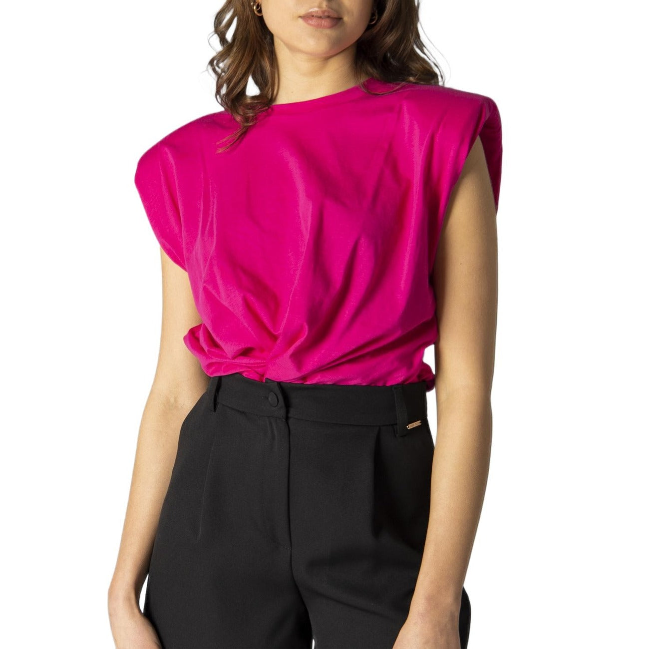 Hanny Deep Femme Tops