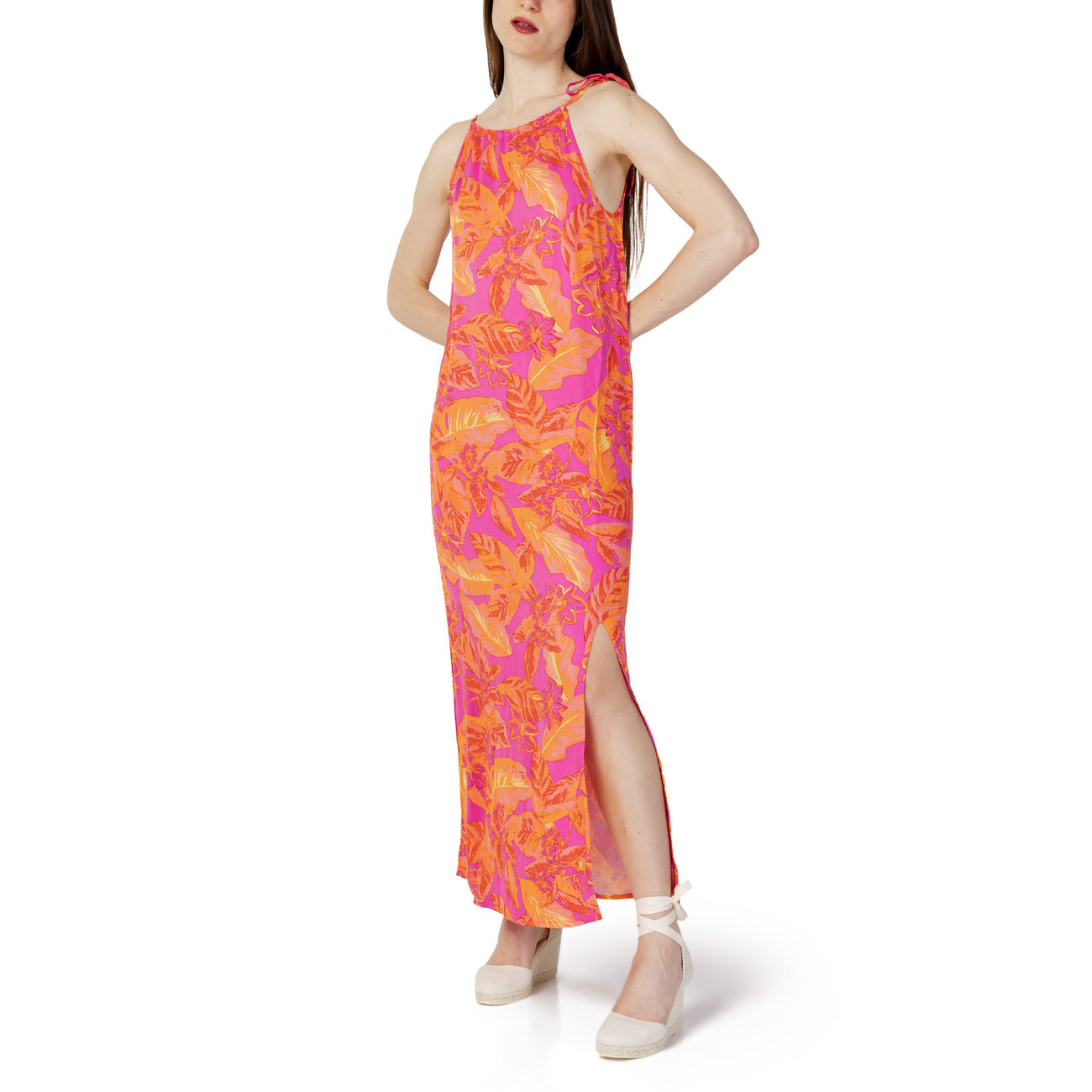 Only Femme Robes