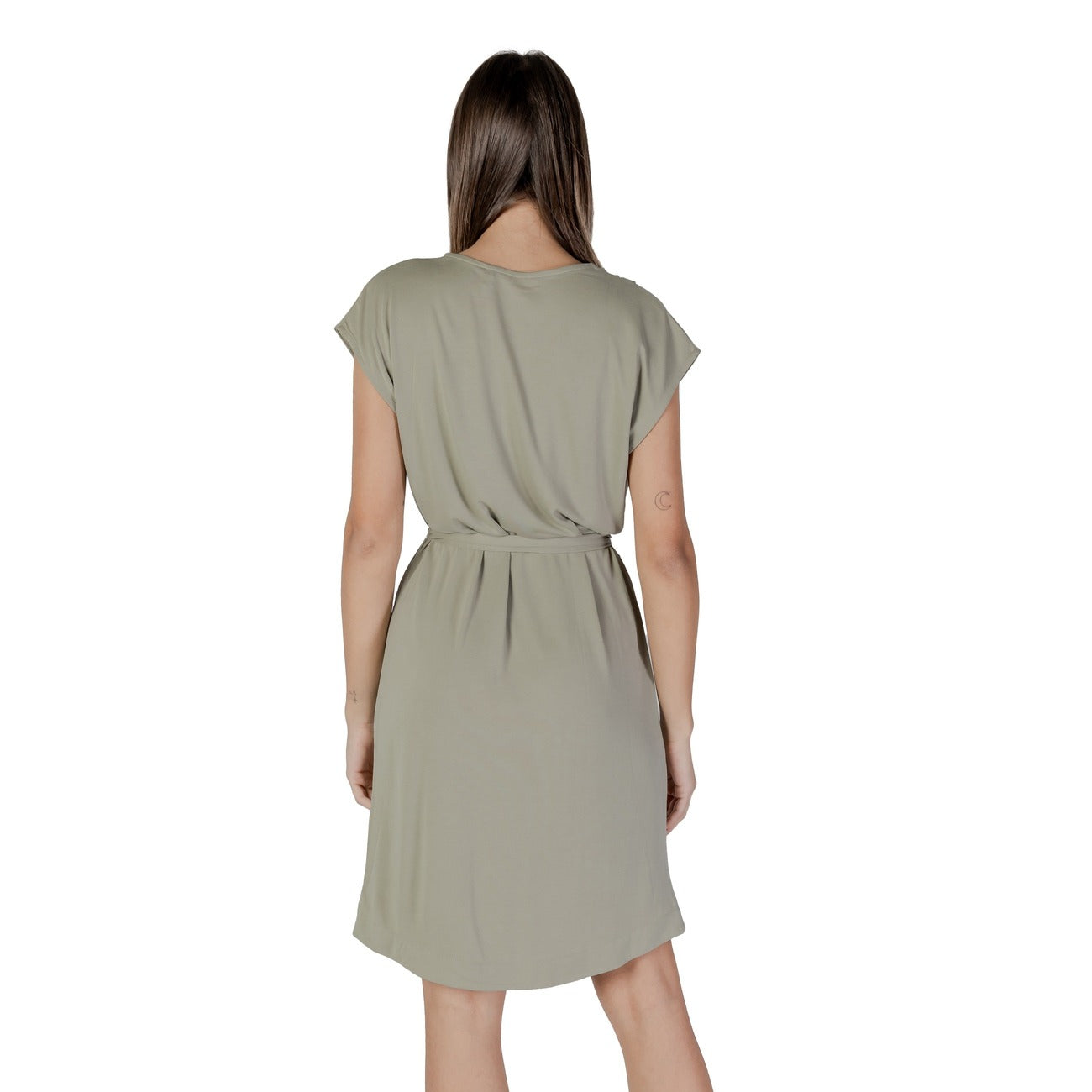 B.young Femme Robes